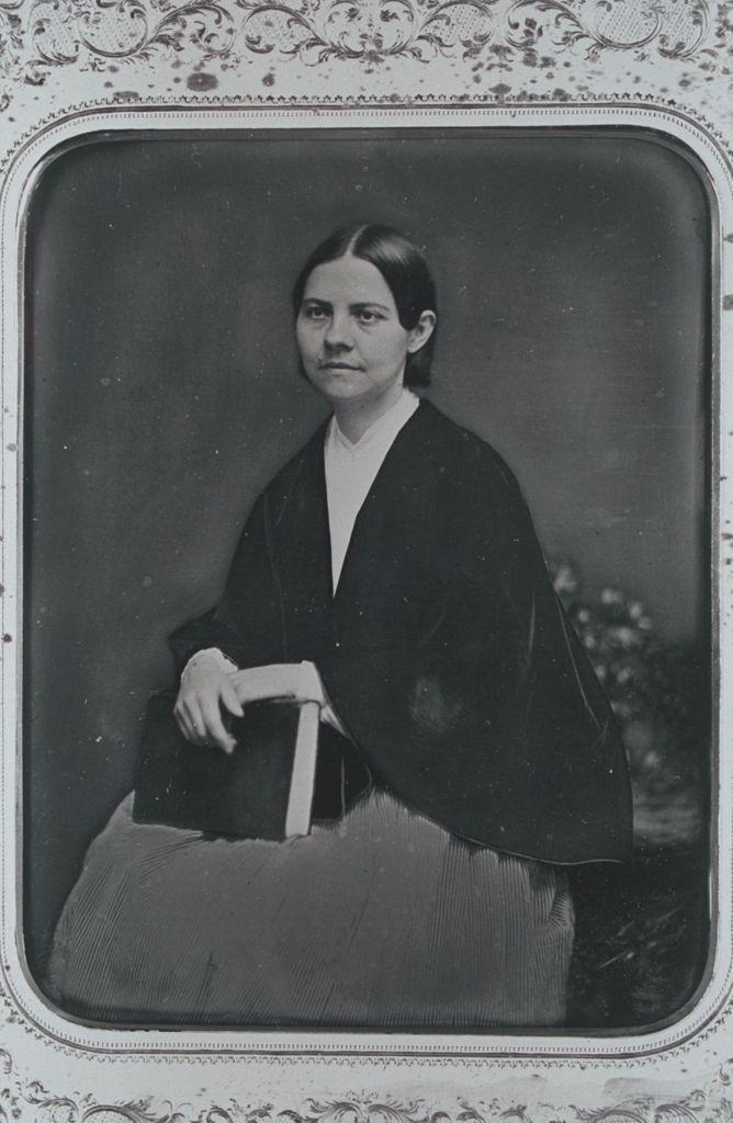 PortraitLucyStone-nd (circa 1854-1856).jpg